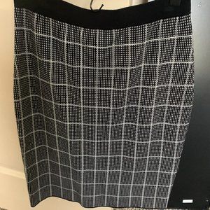 WHBM Sweater Skirt Black & White Size S NWT* w/ tags